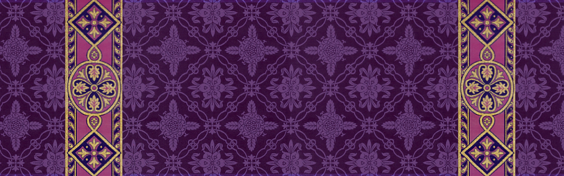 The Original Regal Parament Set